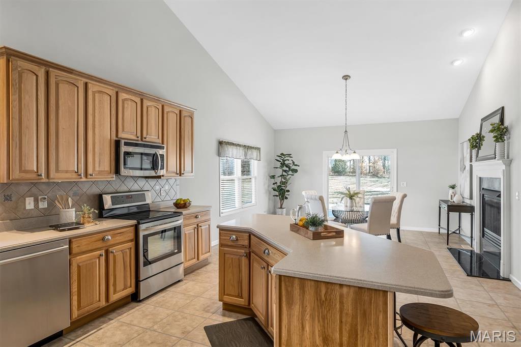 702 Balcarra Drive O'Fallon, MO 63368 - Photo 22 of 59