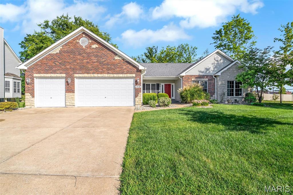 702 Balcarra Drive O'Fallon, MO 63368 - Photo 4 of 59