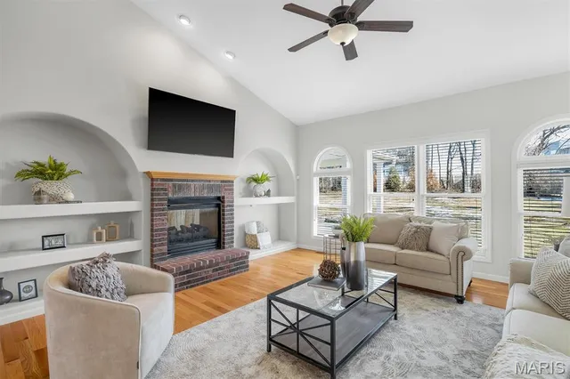 $549,999 | 702 Balcarra Drive, O'Fallon, MO 63368