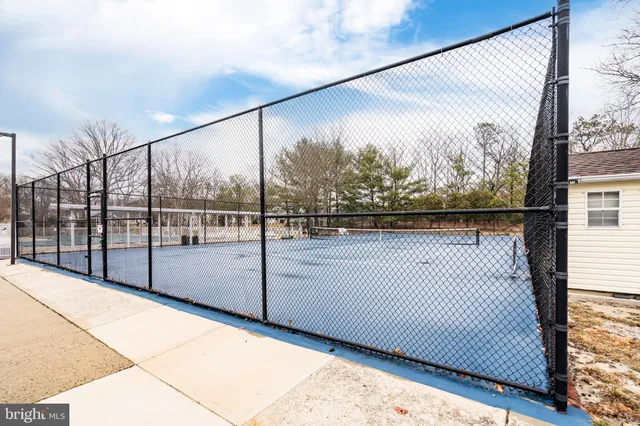 $315,000 | 25 Willow Drive, Barnegat, NJ 08005