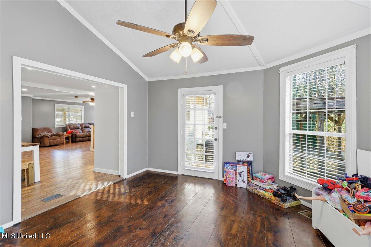 501 Pine Ridge Road Florence, MS 39073 - Photo 17 of 33 17-501 Pine Ridge Rd _ Home Tours MS