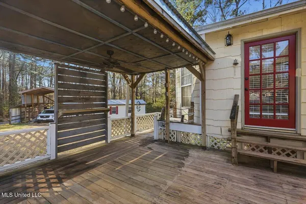 $260,000 | 501 Pine Ridge Road, Florence, MS 39073
