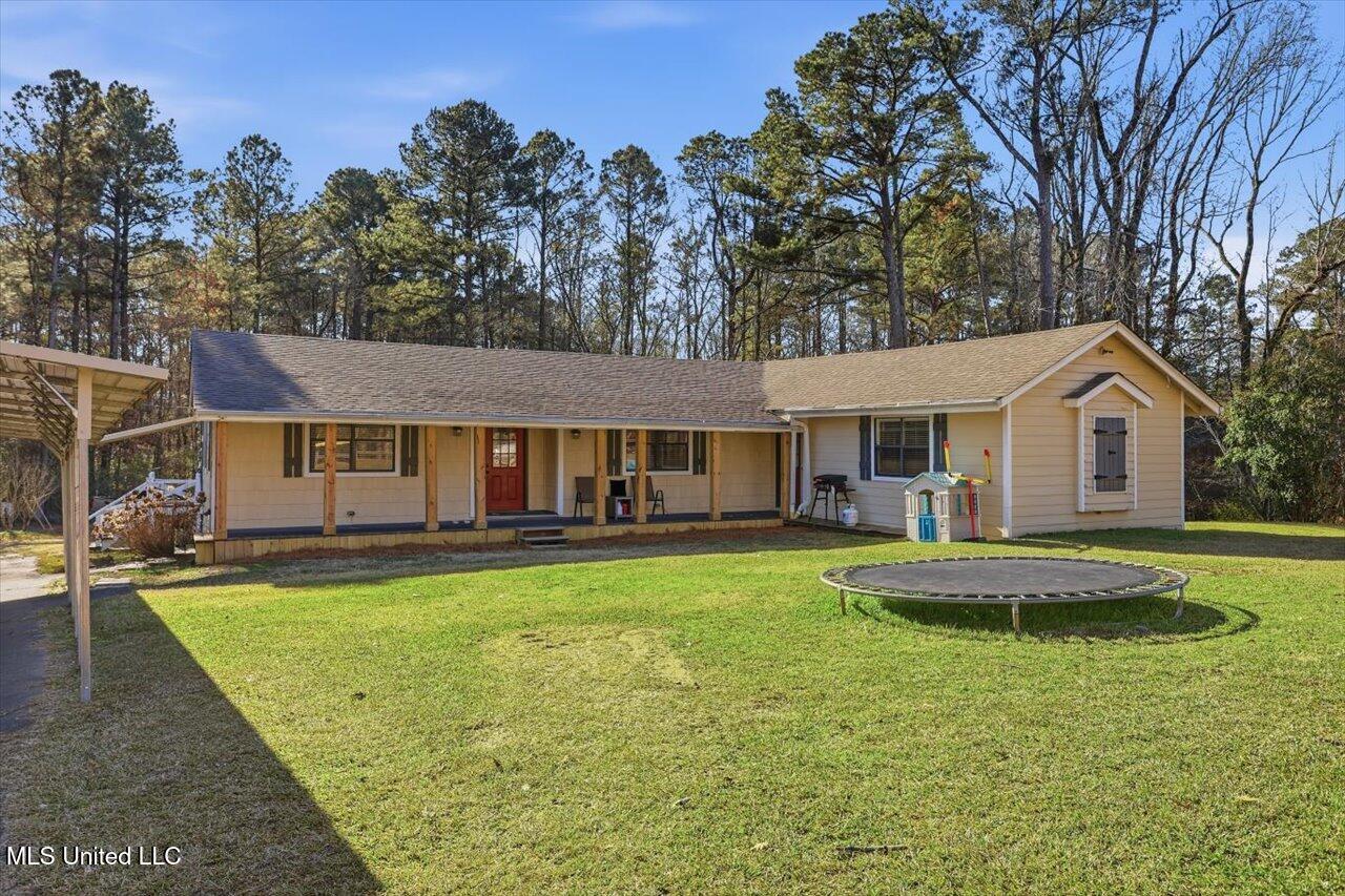 501 Pine Ridge Road Florence, MS 39073 - Photo 3 of 33 03-501 Pine Ridge Rd _ Home Tours MS