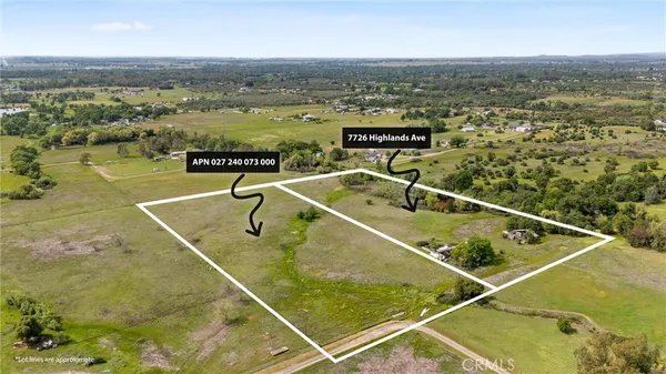 a view of a lake with an ocean