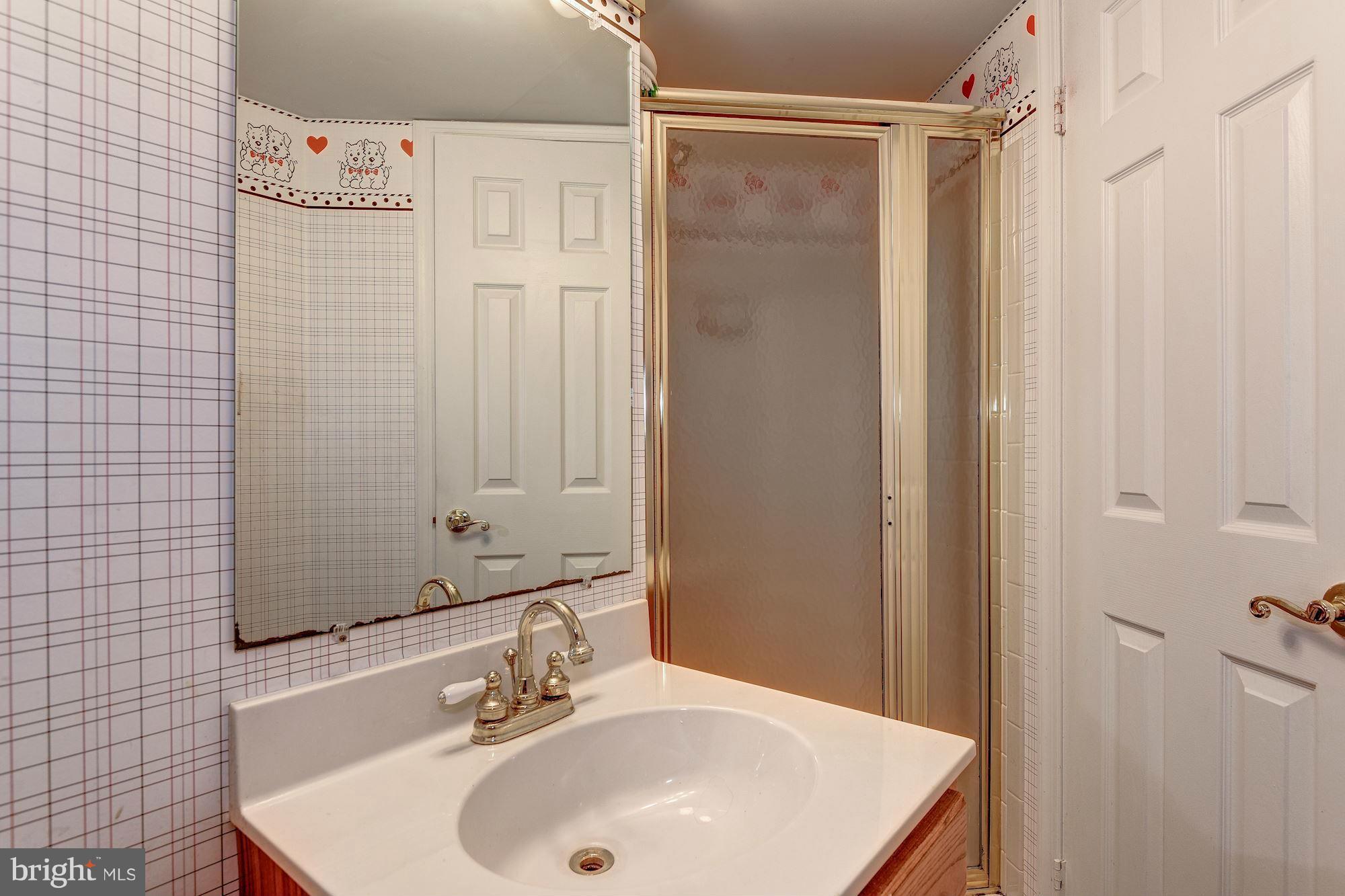 8537 Bauer Drive Springfield, VA 22152 - Photo 18 of 24 Bath