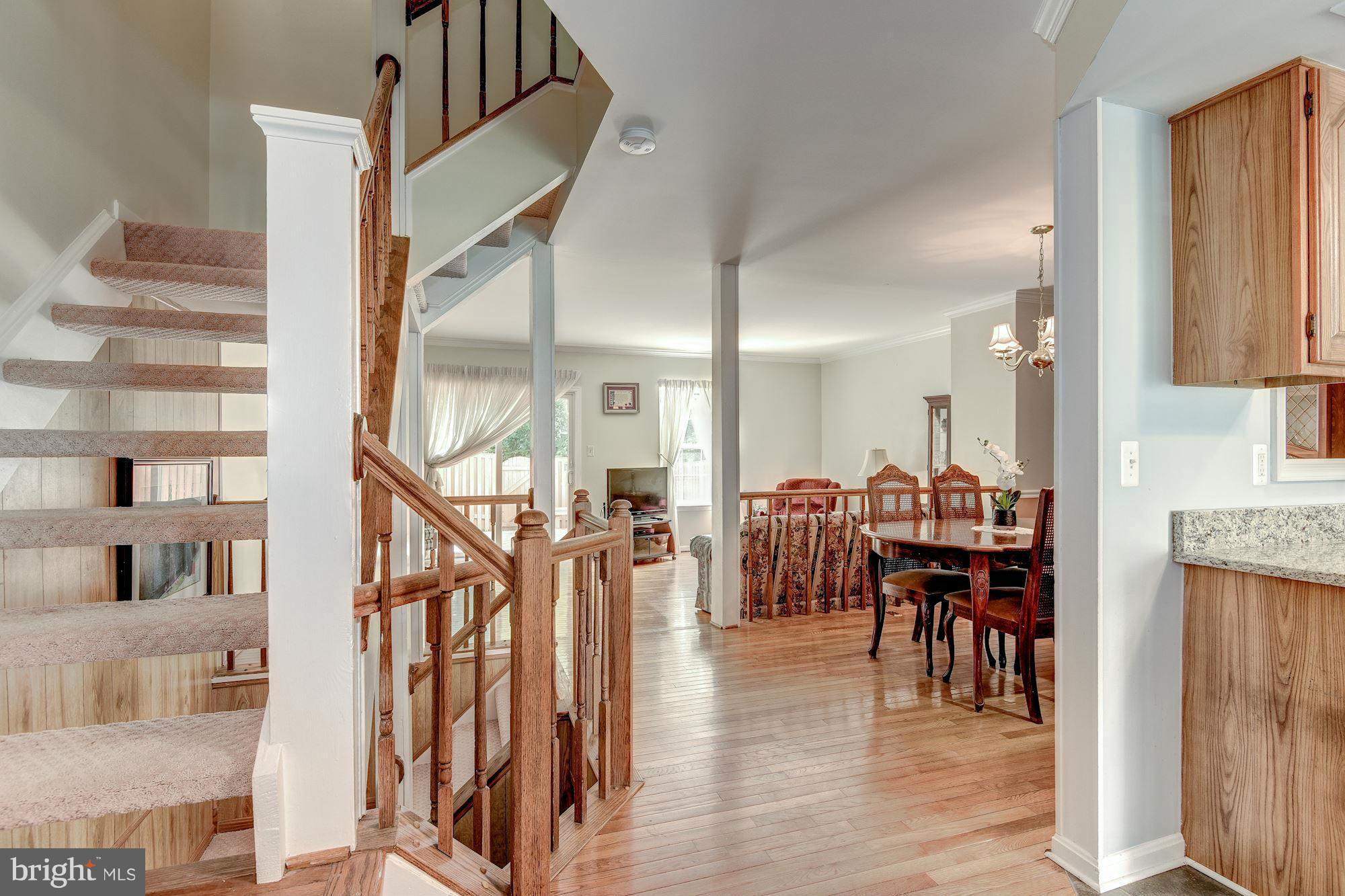 8537 Bauer Drive Springfield, VA 22152 - Photo 3 of 24 Interior (General)