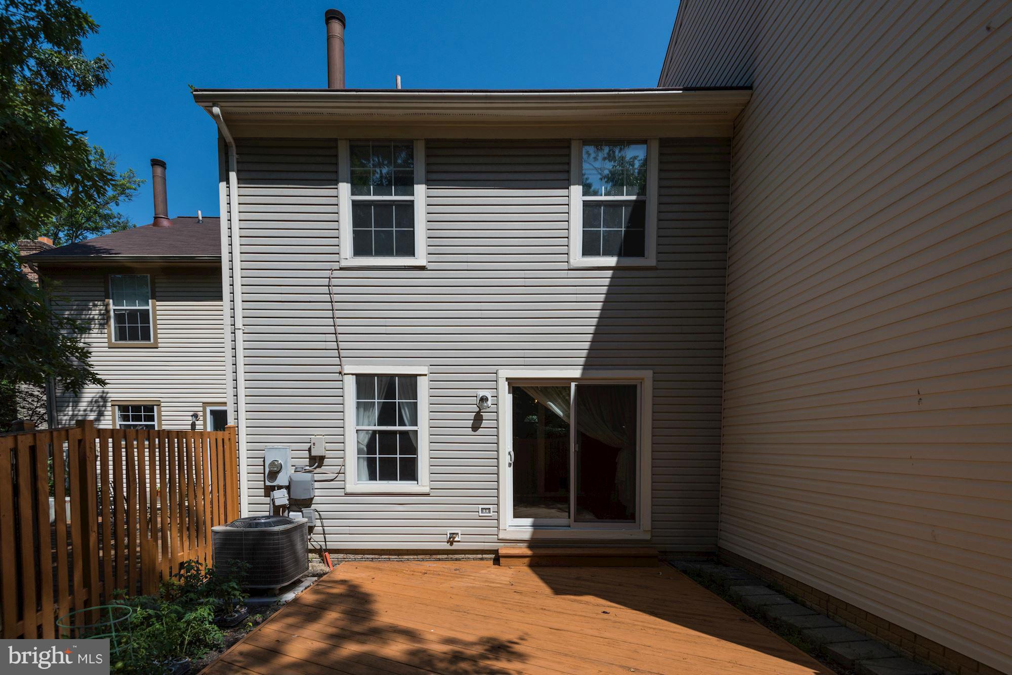 8537 Bauer Drive Springfield, VA 22152 - Photo 21 of 24 Exterior (Rear)