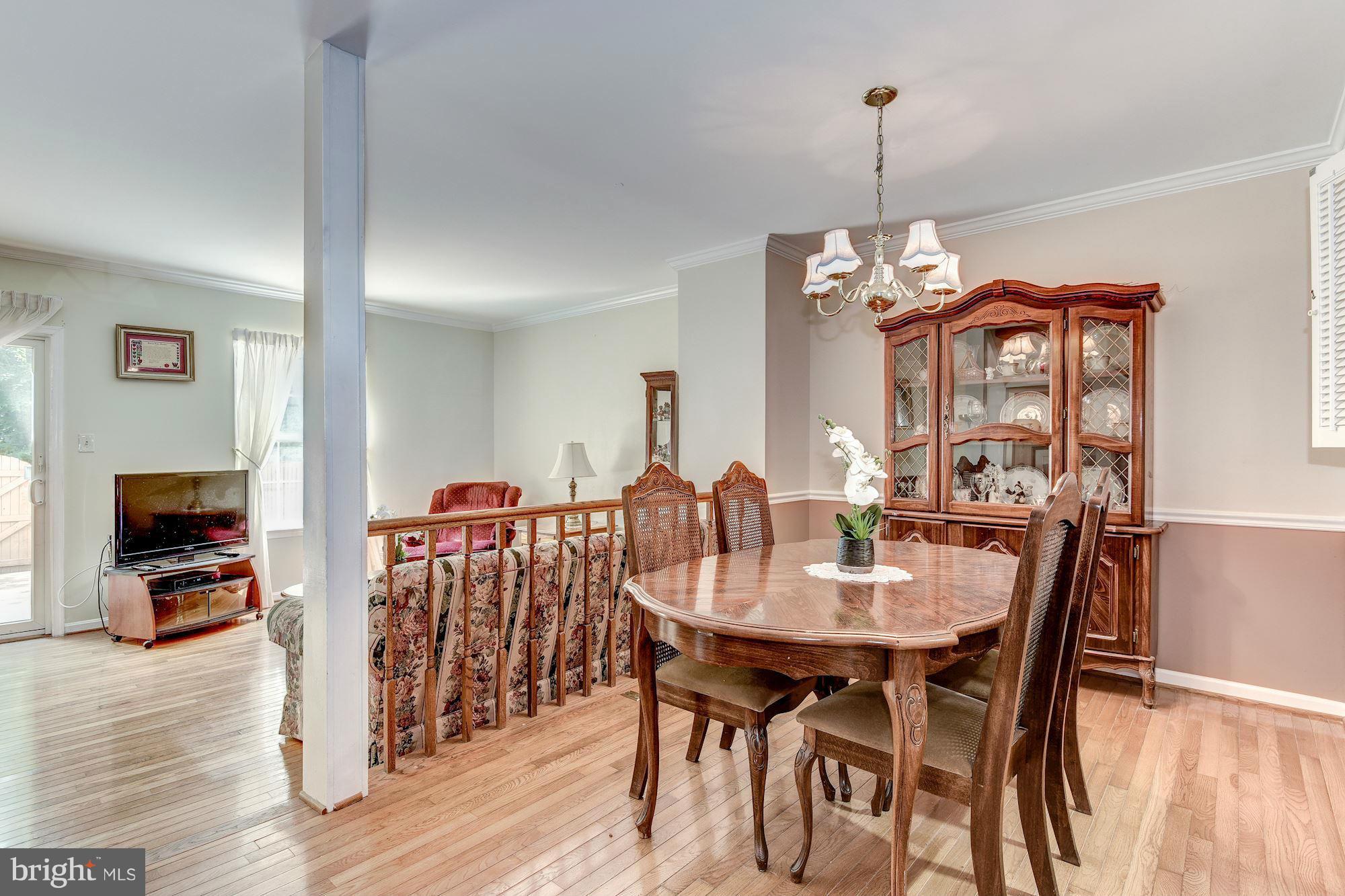 8537 Bauer Drive Springfield, VA 22152 - Photo 8 of 24 Dining Room