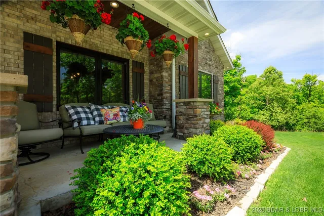 $950,000 | 275 Quiet Meadows Drive, Linn Creek, MO 65052