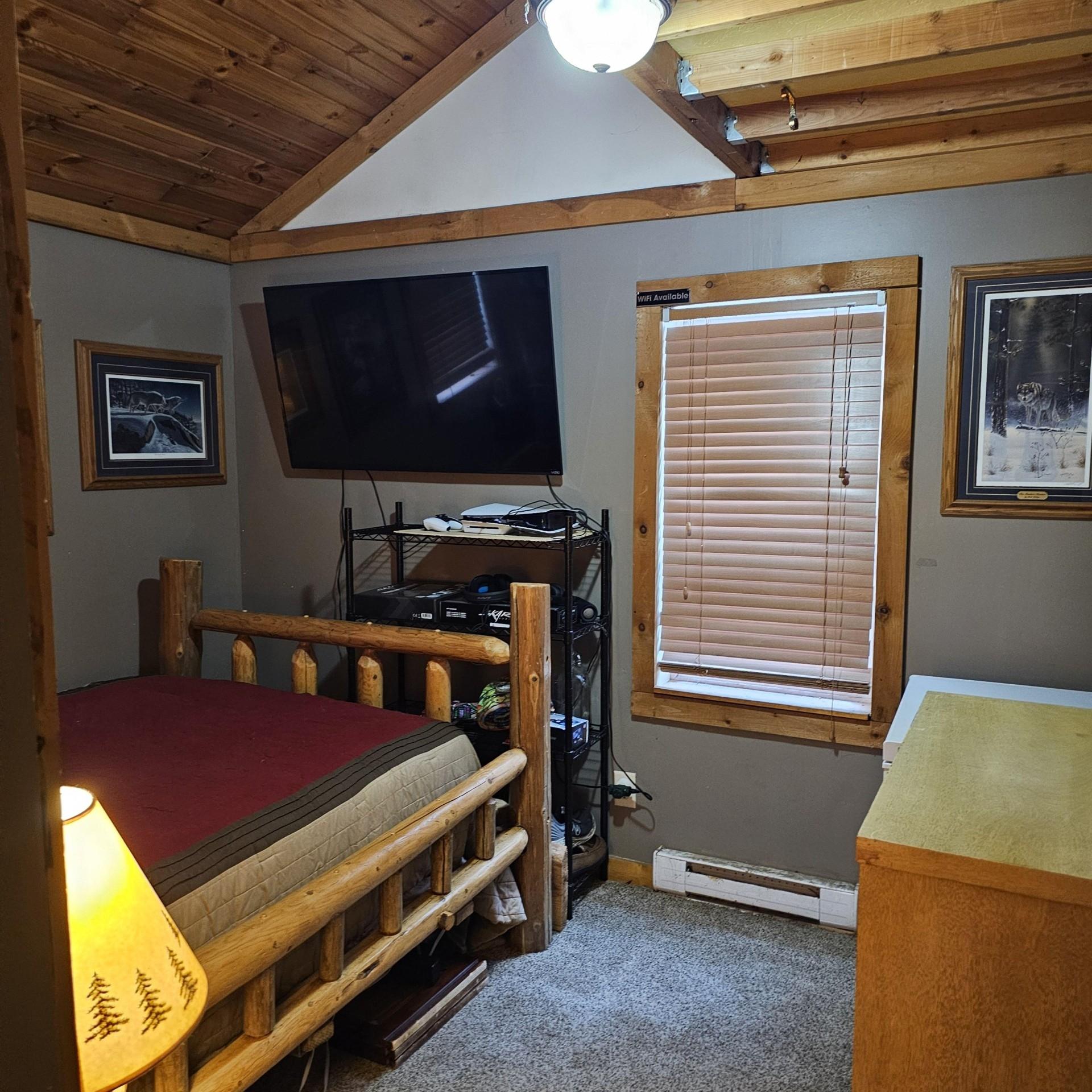 4074 Bucktail Lane Rhinelander, WI 54501 - Photo 13 of 29 Gallery Image 13