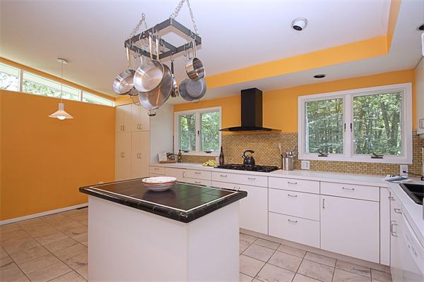36 Joyce Road Wayland, MA 01778 - Photo 7 of 17 Gallery Image 7