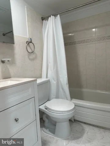 $2,000 | 4933 Americana Drive, Unit 108, Annandale, VA 22003