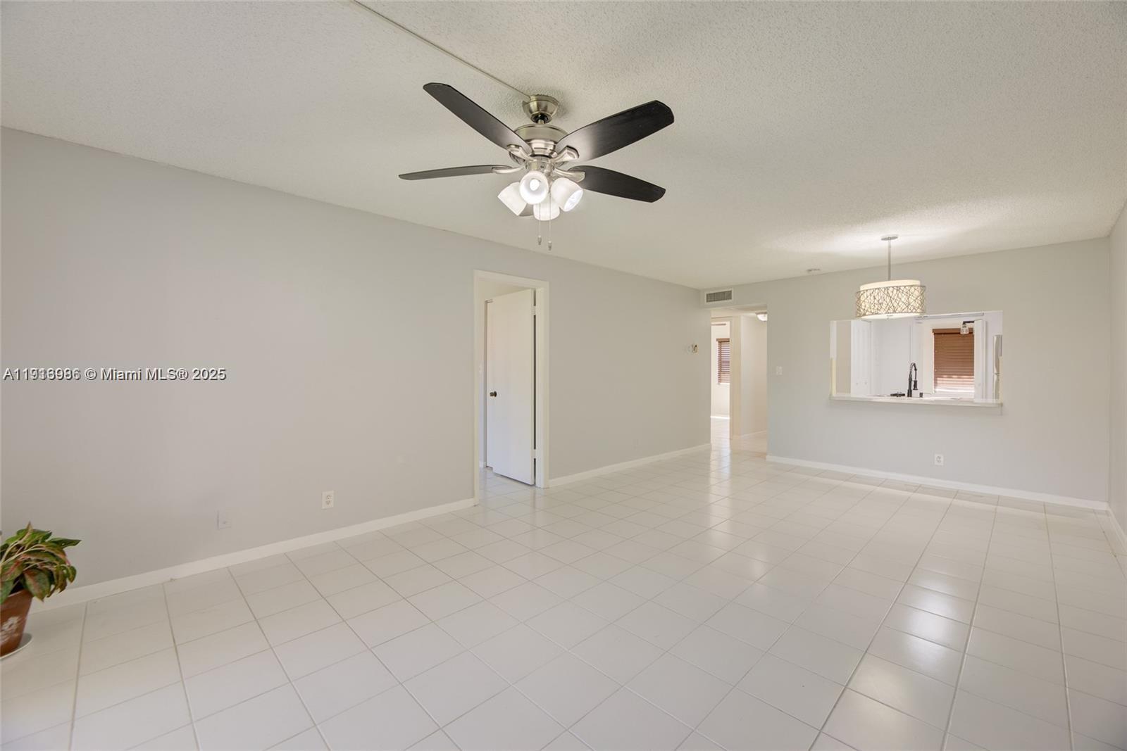 31 Cortez Way, Unit 543 Davie, FL 33324 - Photo 9 of 36 a view of an empty room