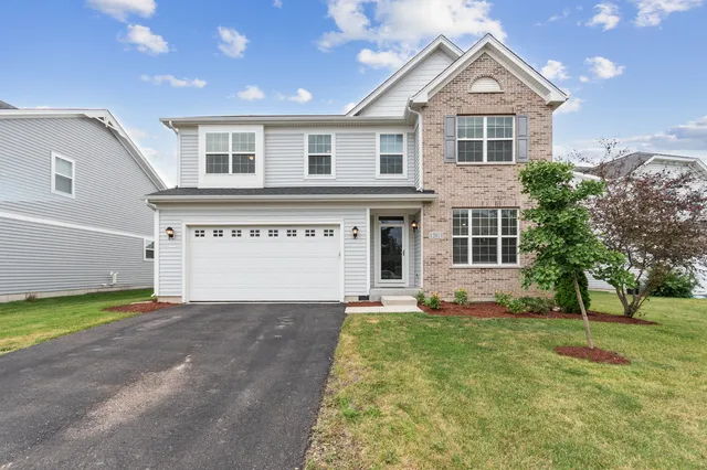 $550,000 | 12811 Conifer Street, Plainfield, IL 60585