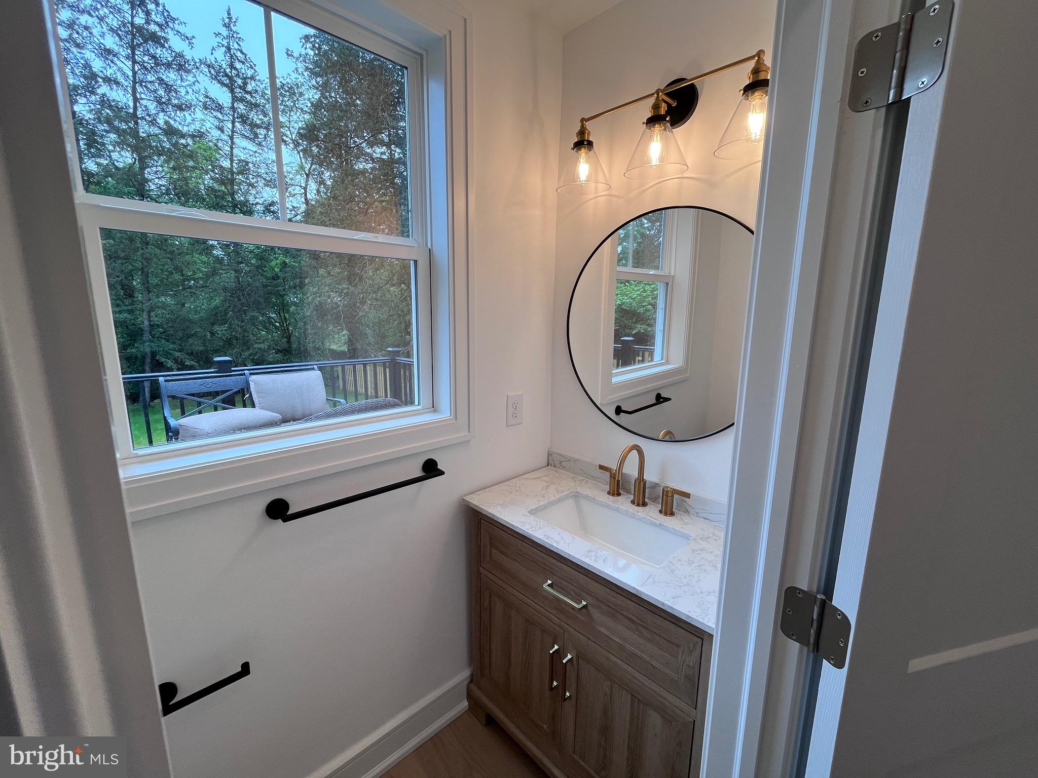 625 Conestoga Road Villanova, PA 19085 - Photo 11 of 30 1st Fl Bath