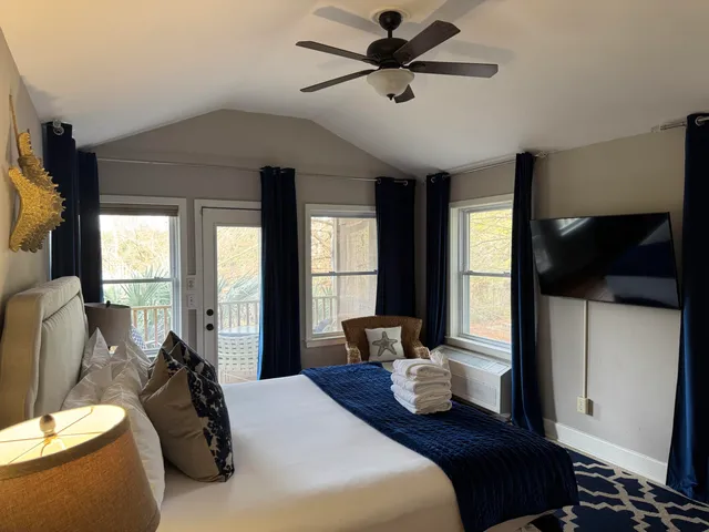 $2,099,000 | 816 Bose Court, Mount Pleasant, SC 29464