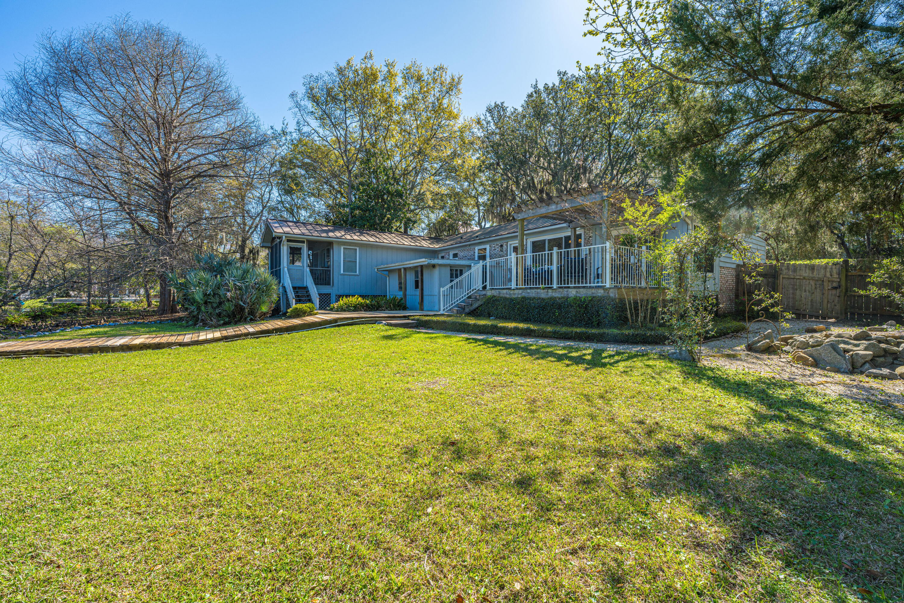 816 Bose Court Mount Pleasant, SC 29464 - Photo 24 of 38 816BoseCt049