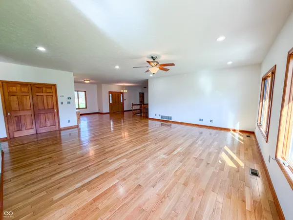 $849,900 | 3861 East 300 North, Crawfordsville, IN 47933