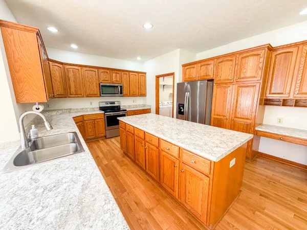 $849,900 | 3861 East 300 North, Crawfordsville, IN 47933