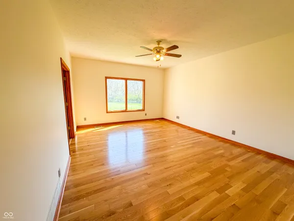 $849,900 | 3861 East 300 North, Crawfordsville, IN 47933