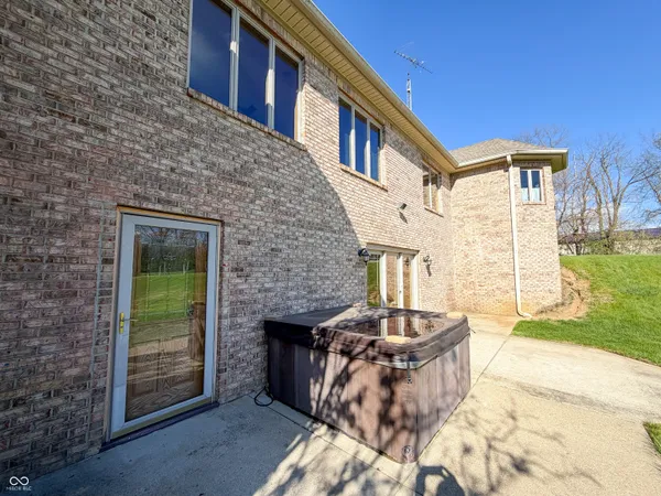 $849,900 | 3861 East 300 North, Crawfordsville, IN 47933