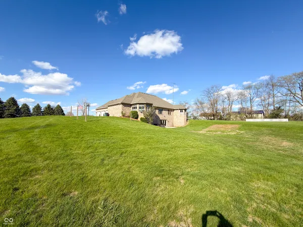 $849,900 | 3861 East 300 North, Crawfordsville, IN 47933