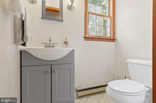 $404,900 | 8 Brightwood Drive, Hagerstown, MD 21740