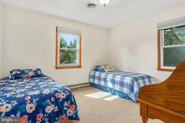 $404,900 | 8 Brightwood Drive, Hagerstown, MD 21740