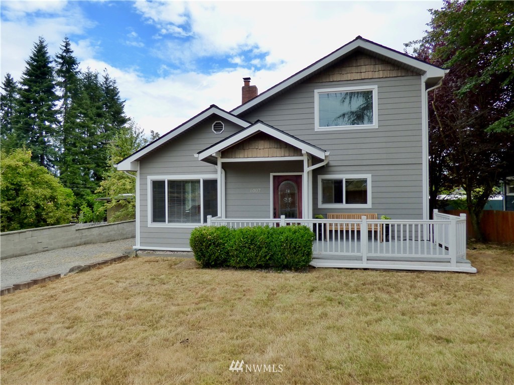 6007 Rockefeller Avenue Everett, WA 98203 - Photo 2 of 25