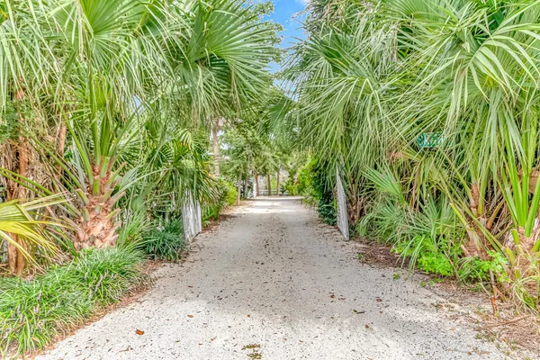 $1,845,000 | 106 Edward Avenue, Murrells Inlet, SC 29576
