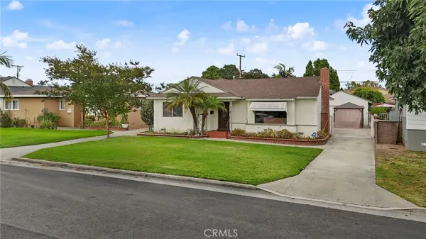 $949,500 | 9708 Pomering Road, Downey, CA 90240