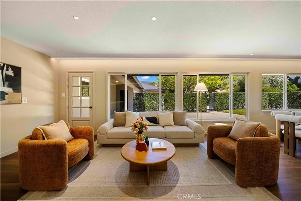 $1,190,000 | 883 East Leadora Avenue, Glendora, CA 91741