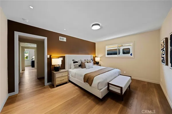 $1,190,000 | 883 East Leadora Avenue, Glendora, CA 91741