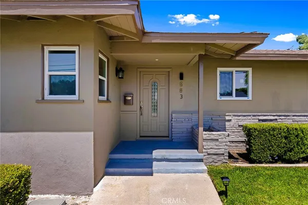 $1,190,000 | 883 East Leadora Avenue, Glendora, CA 91741