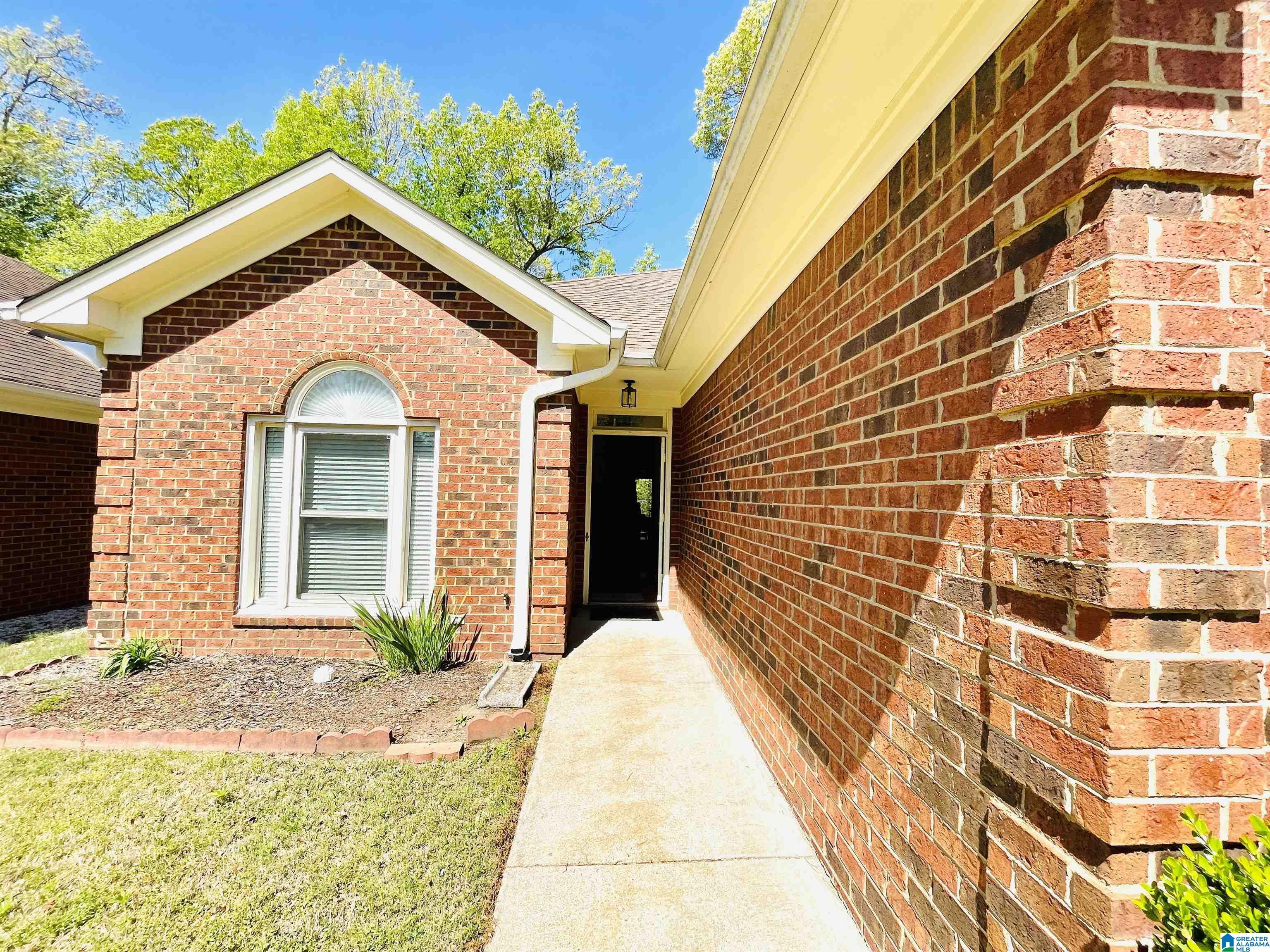 1147 Berwick Road Birmingham, AL 35242 - Photo 2 of 26