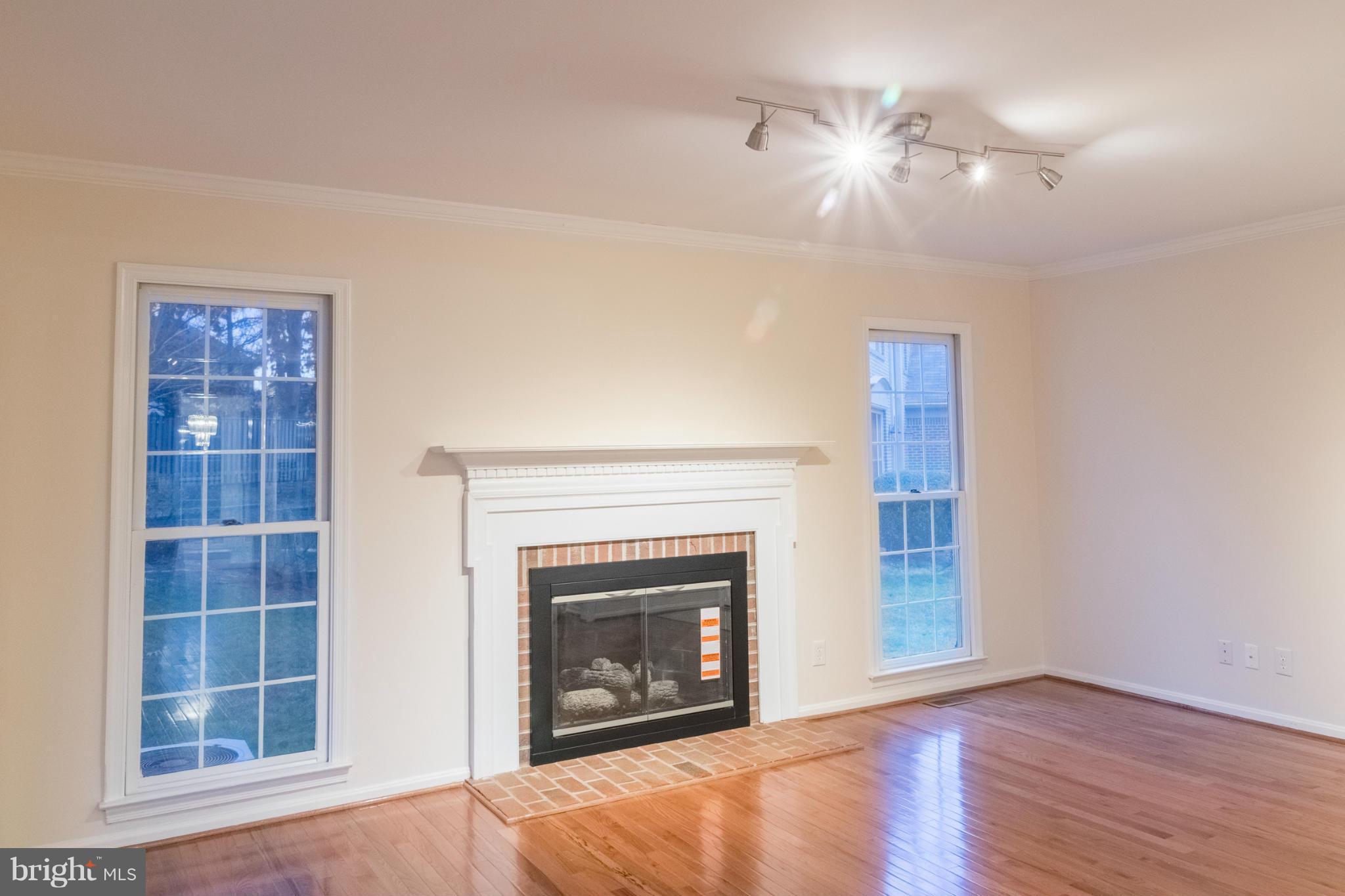 11802 Clocktower Lane Laurel, MD 20708 - Photo 4 of 30 Family Room