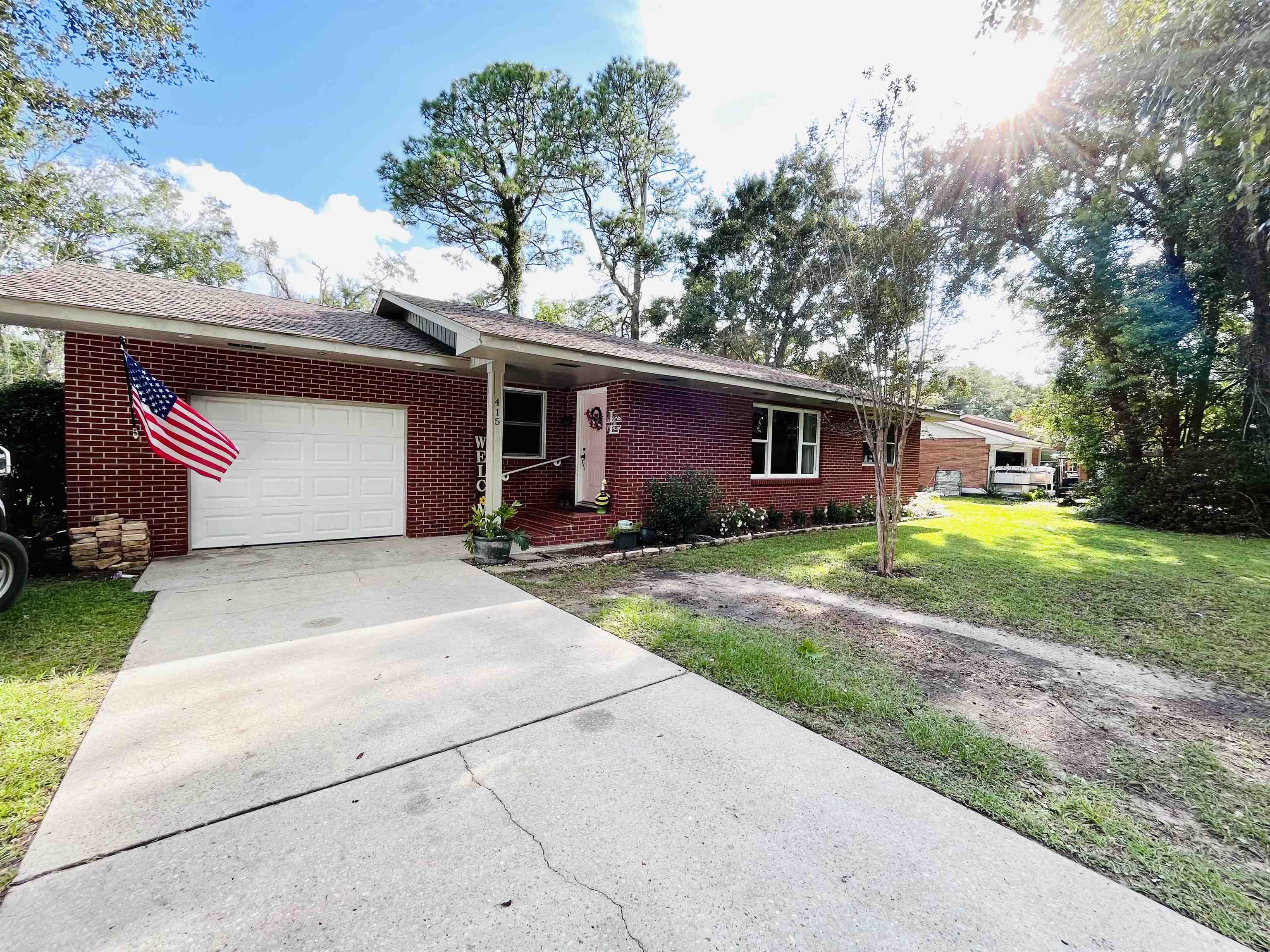 415 West Myrtle Avenue Foley, AL 36535 - Photo 15 of 17 Front Of Structure