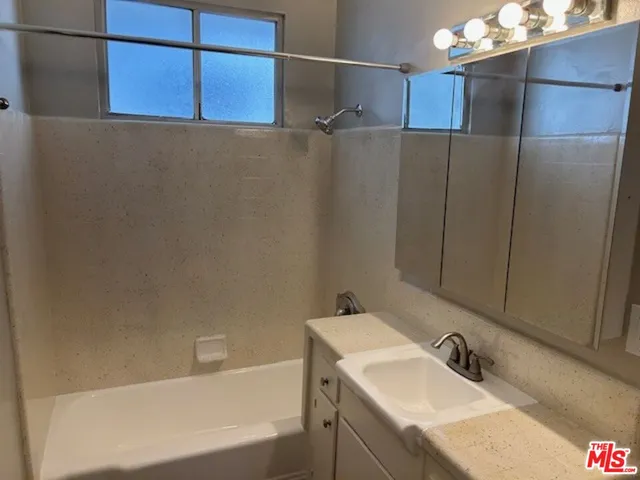 $2,150 | 1412 Barry Avenue, Unit 3, Los Angeles, CA 90025