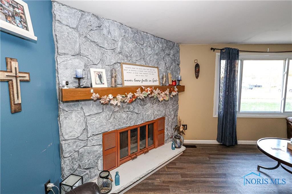 6010 Bay Shore Road Oregon, OH 43616 - Photo 4 of 14 Gallery Image 4