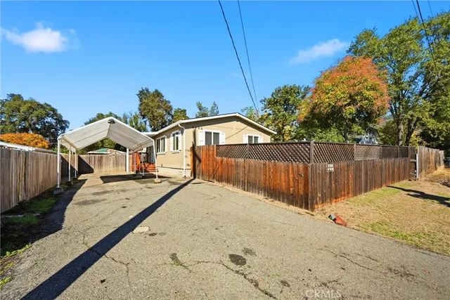 a view of deck with patio