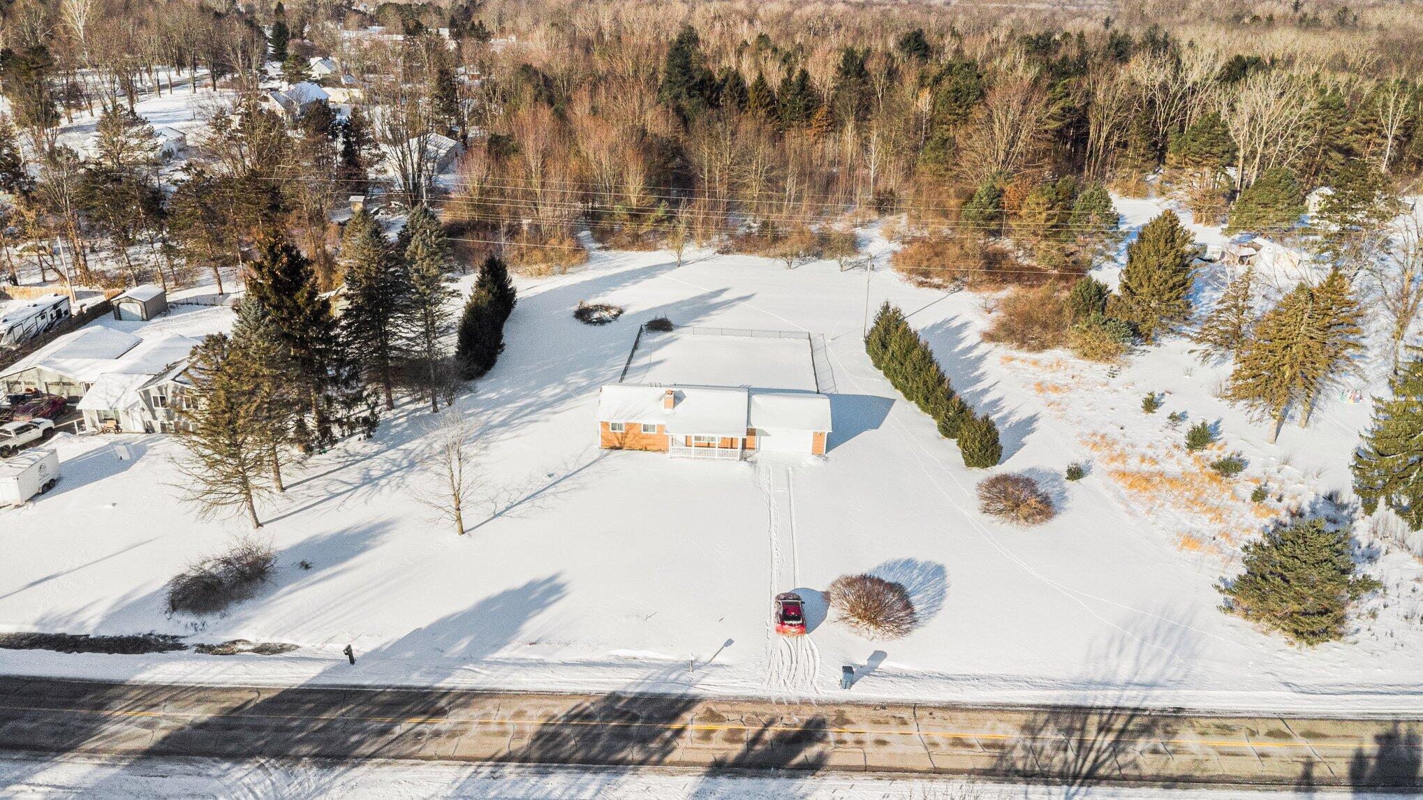 10045 Nichols Road Montrose, MI 48457 - Photo 19 of 21 021_dji_0002_279