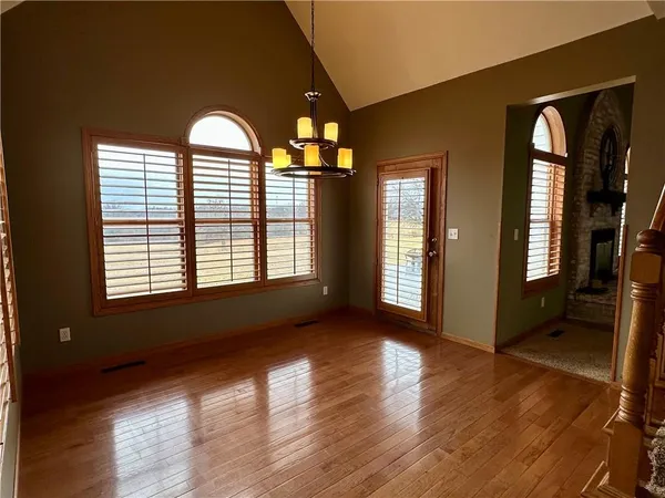 $560,000 | 610 East 14th Street, Maryville, MO 64468