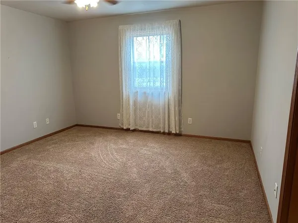 $560,000 | 610 East 14th Street, Maryville, MO 64468