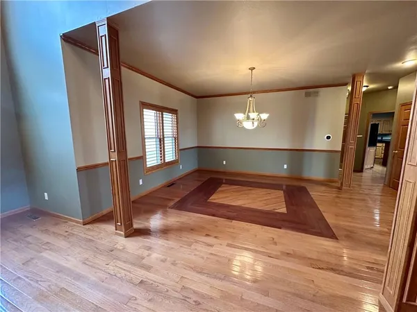 $560,000 | 610 East 14th Street, Maryville, MO 64468