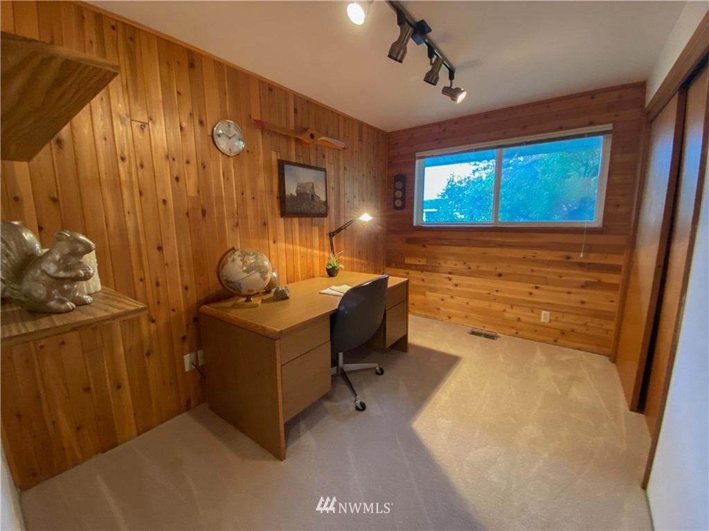 508 Harrington Avenue Northeast Renton, WA 98056 - Photo 28 of 40 Gallery Image 28