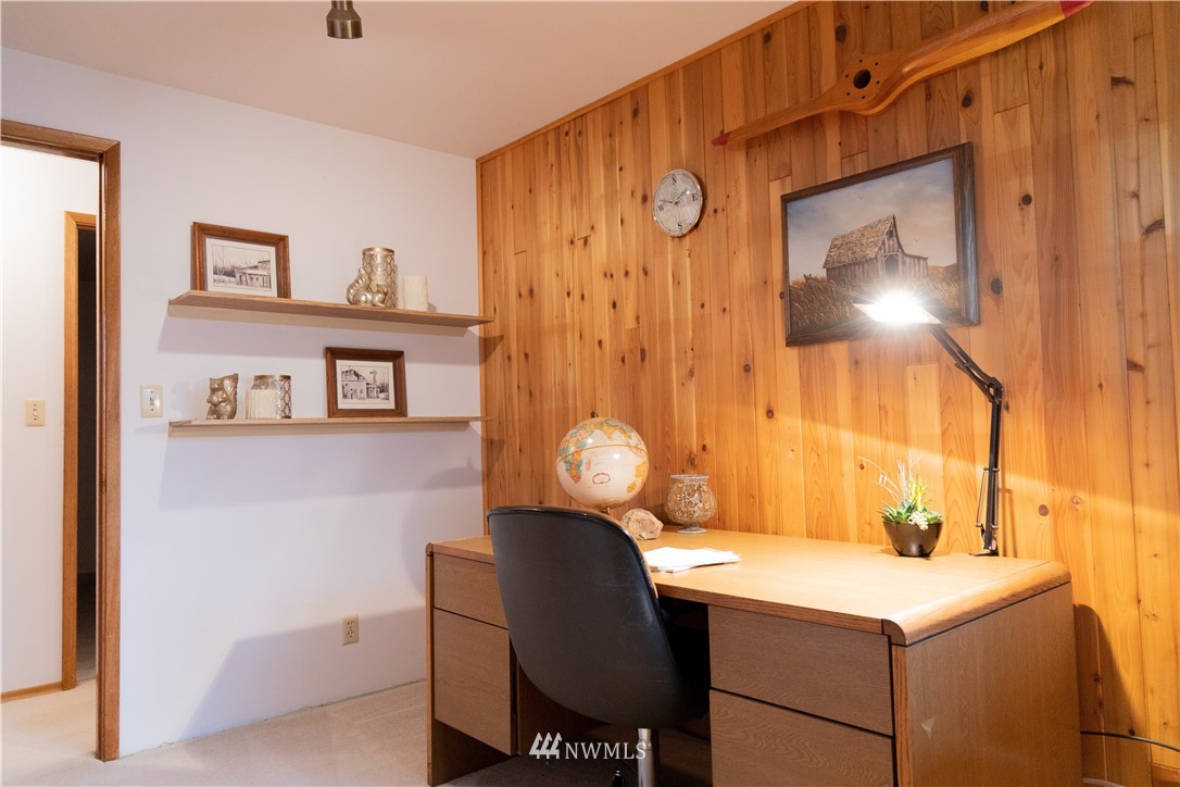 508 Harrington Avenue Northeast Renton, WA 98056 - Photo 29 of 40 Gallery Image 29