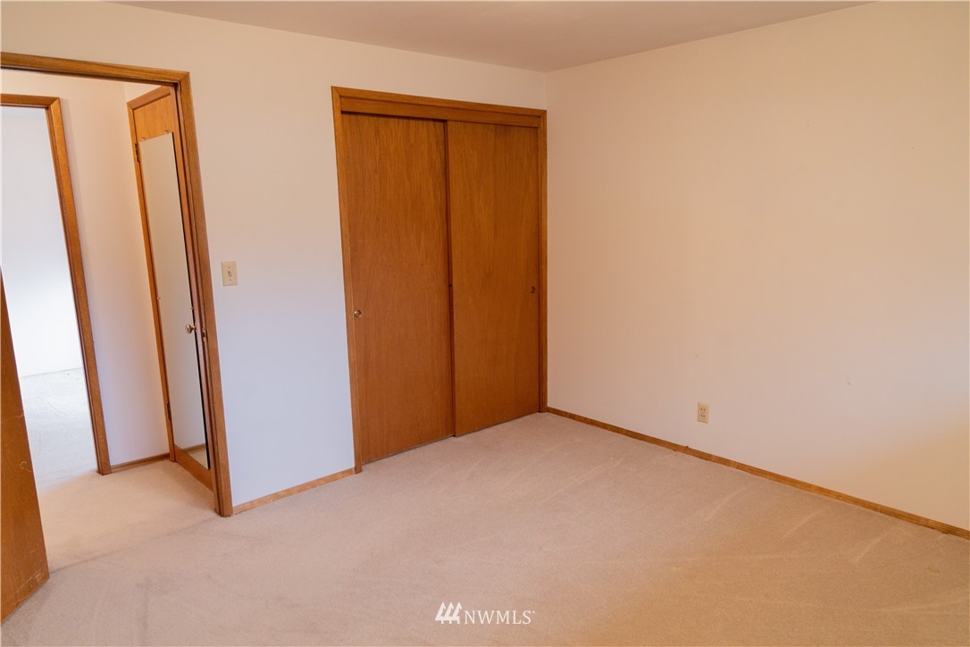 508 Harrington Avenue Northeast Renton, WA 98056 - Photo 30 of 40 Gallery Image 30