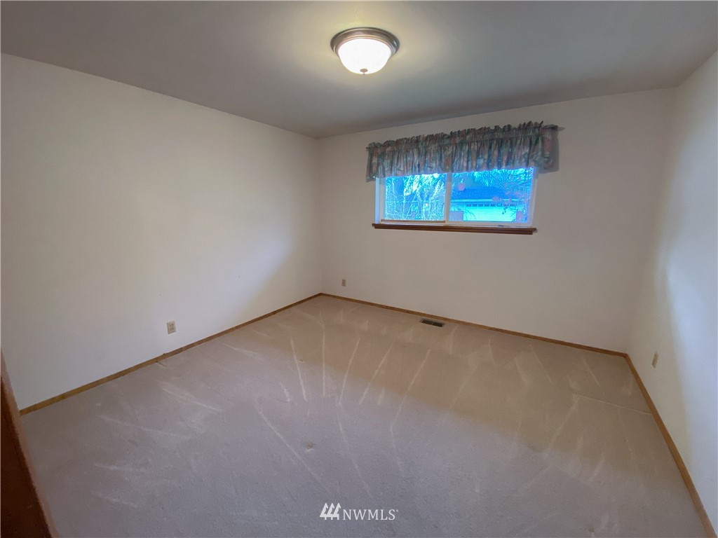 508 Harrington Avenue Northeast Renton, WA 98056 - Photo 31 of 40 Gallery Image 31