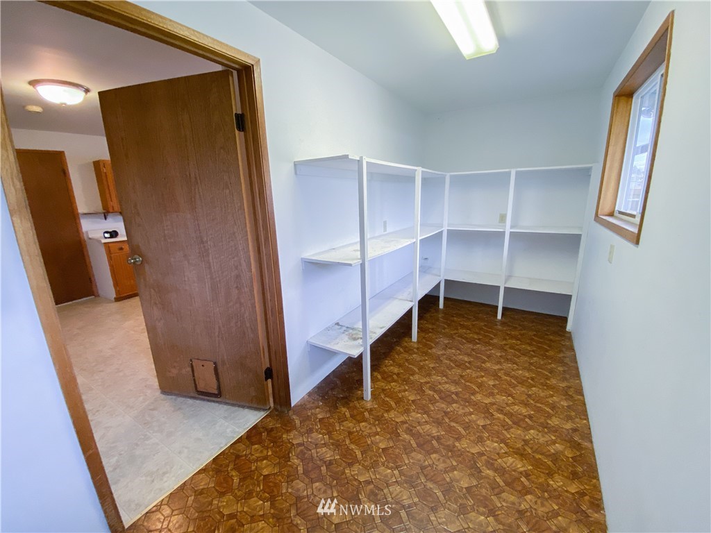 508 Harrington Avenue Northeast Renton, WA 98056 - Photo 34 of 40 Gallery Image 34