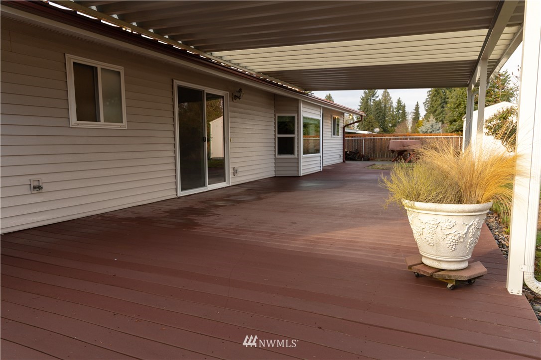 508 Harrington Avenue Northeast Renton, WA 98056 - Photo 35 of 40 Gallery Image 35